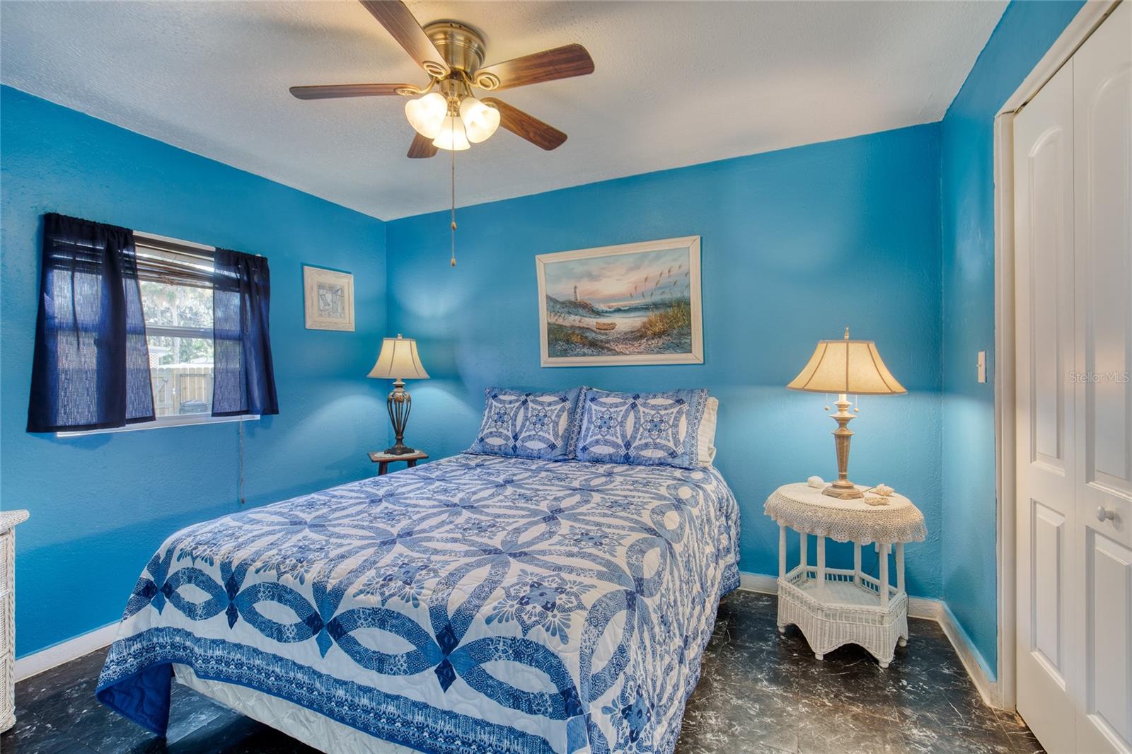 HARBOR OAKS UNIT 01 - Residential Income