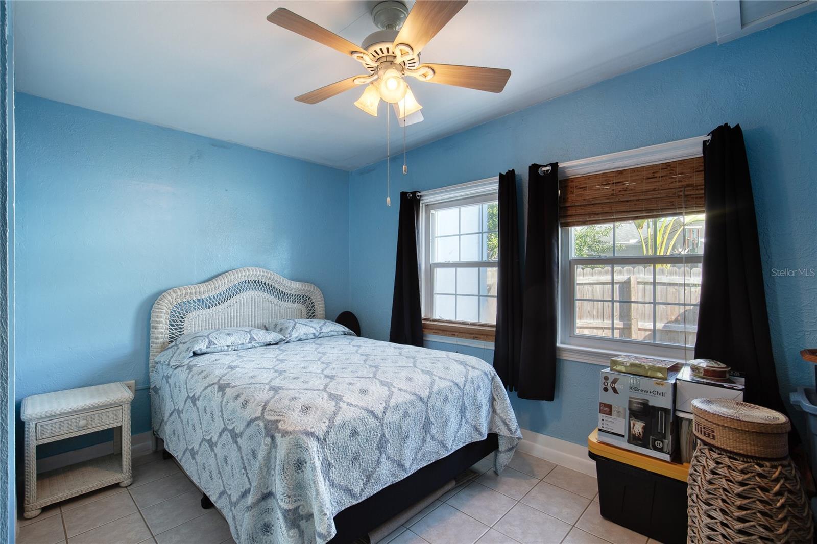 HARBOR OAKS UNIT 01 - Residential Income