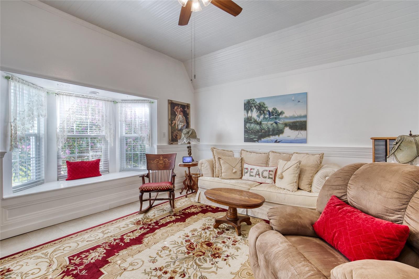 HARBOR OAKS UNIT 01 - Residential Income