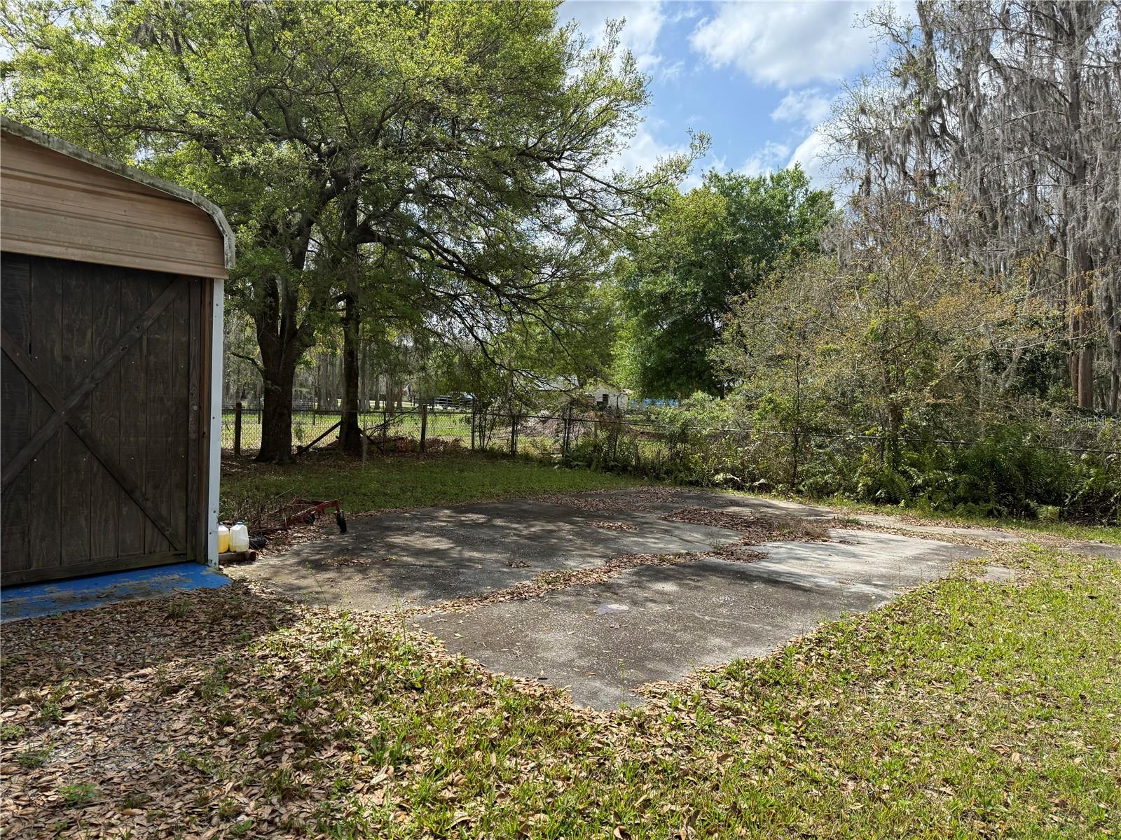 SIERRA PINES UNREC - Land