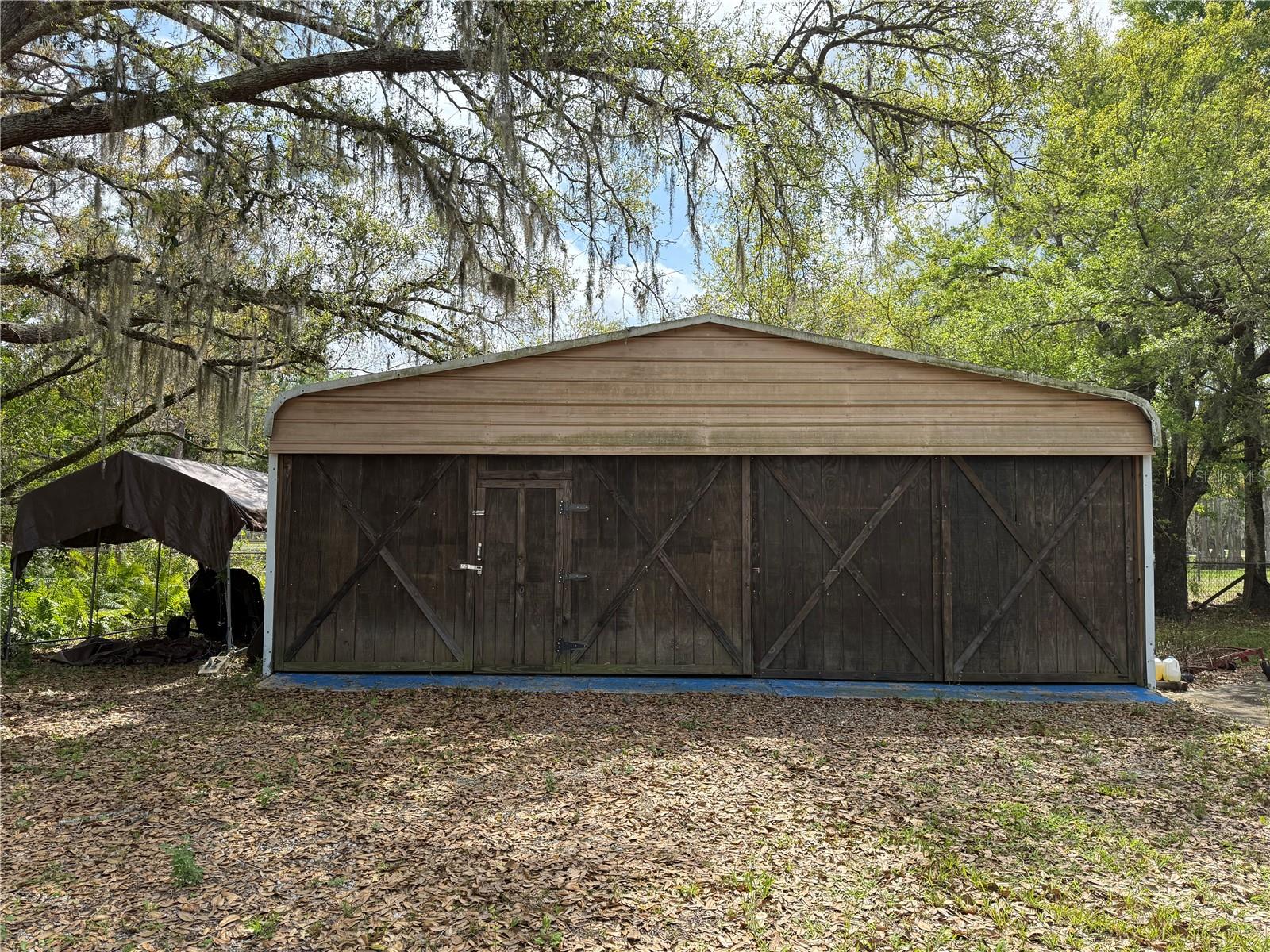 SIERRA PINES UNREC - Land