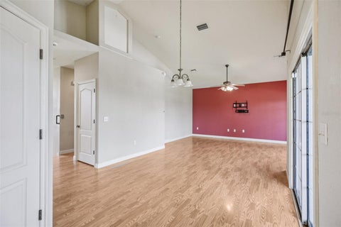 Tiny photo for 13247 Casa Verde Circle, Astatula, FL 34705 (MLS # G5114056)