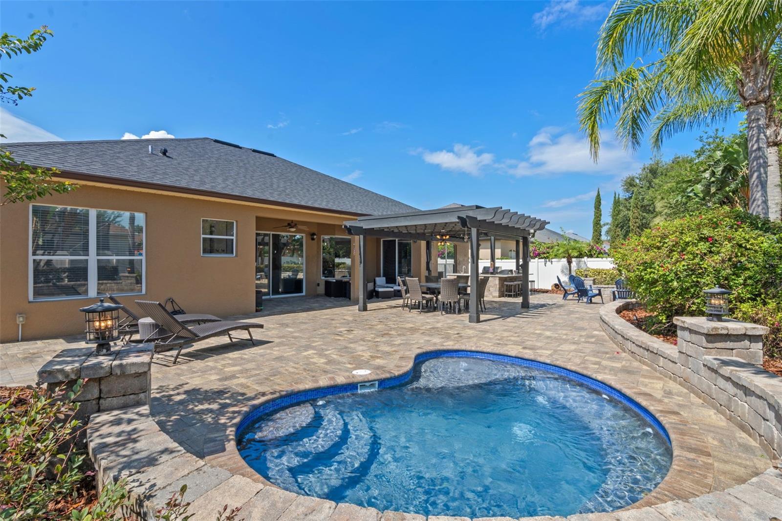 2456 NORTHUMBRIA DRIVE