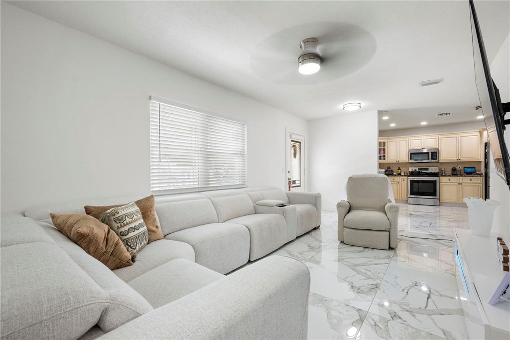 Photo of 2811 W Ohio Avenue, Tampa, FL 33607 (MLS # TB8510147)