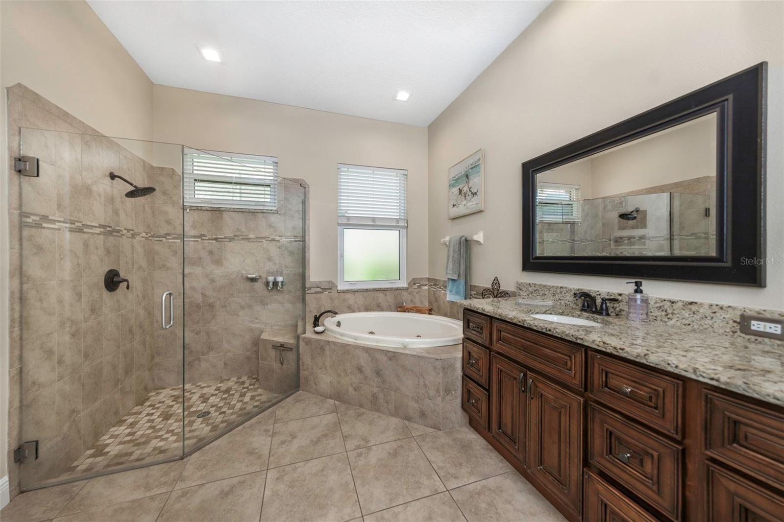 WESTCHASE SEC 306B - Residential