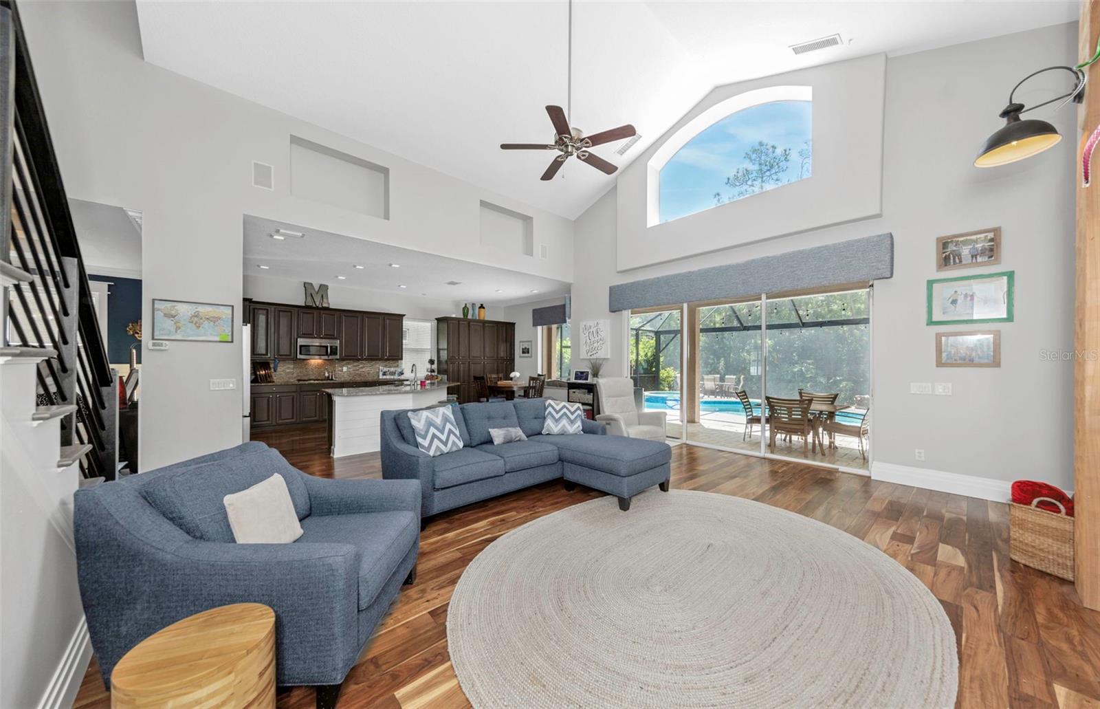 WESTCHASE SEC 306B - Residential