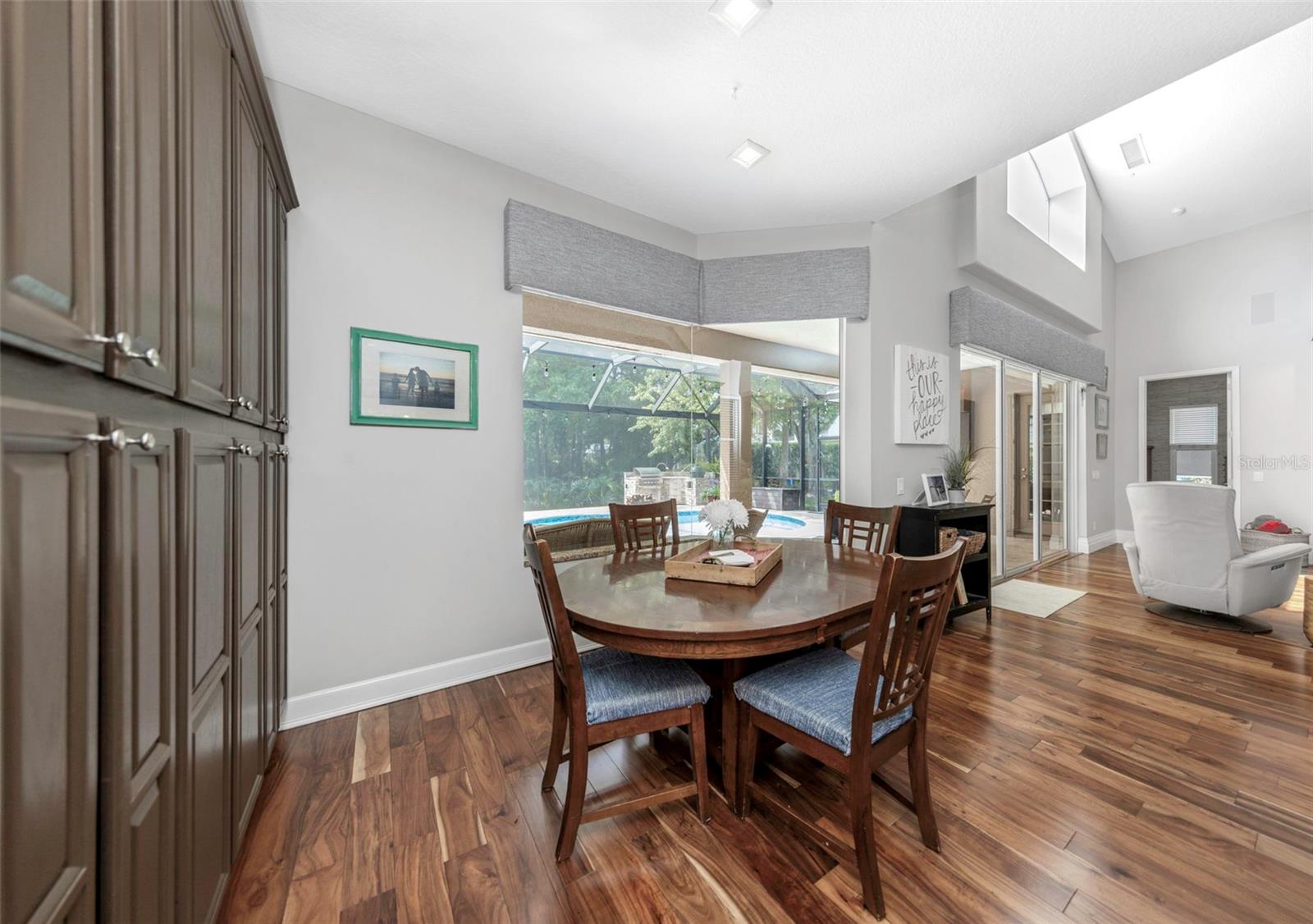 WESTCHASE SEC 306B - Residential