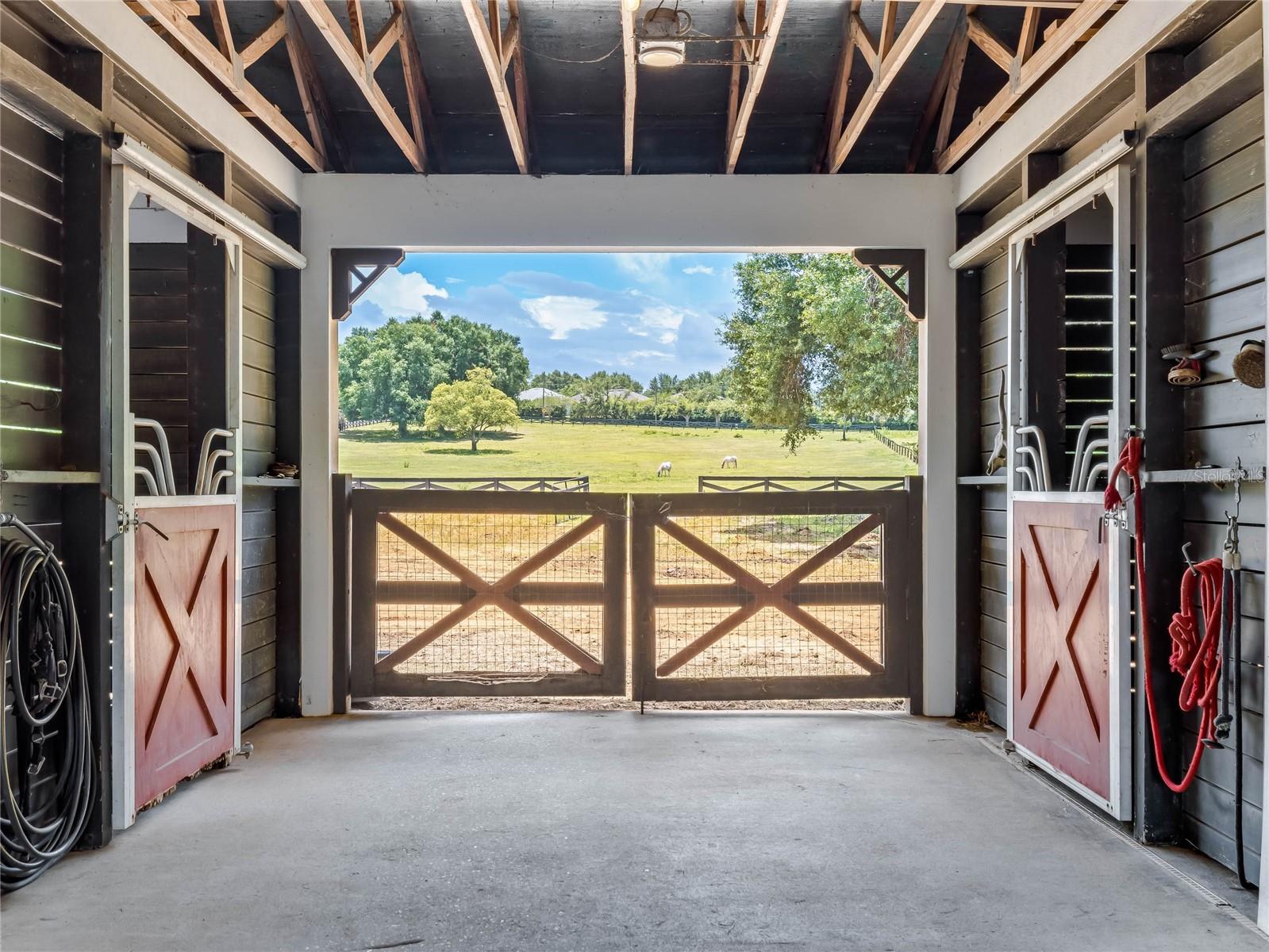 APSHAWA GROVES - Residential