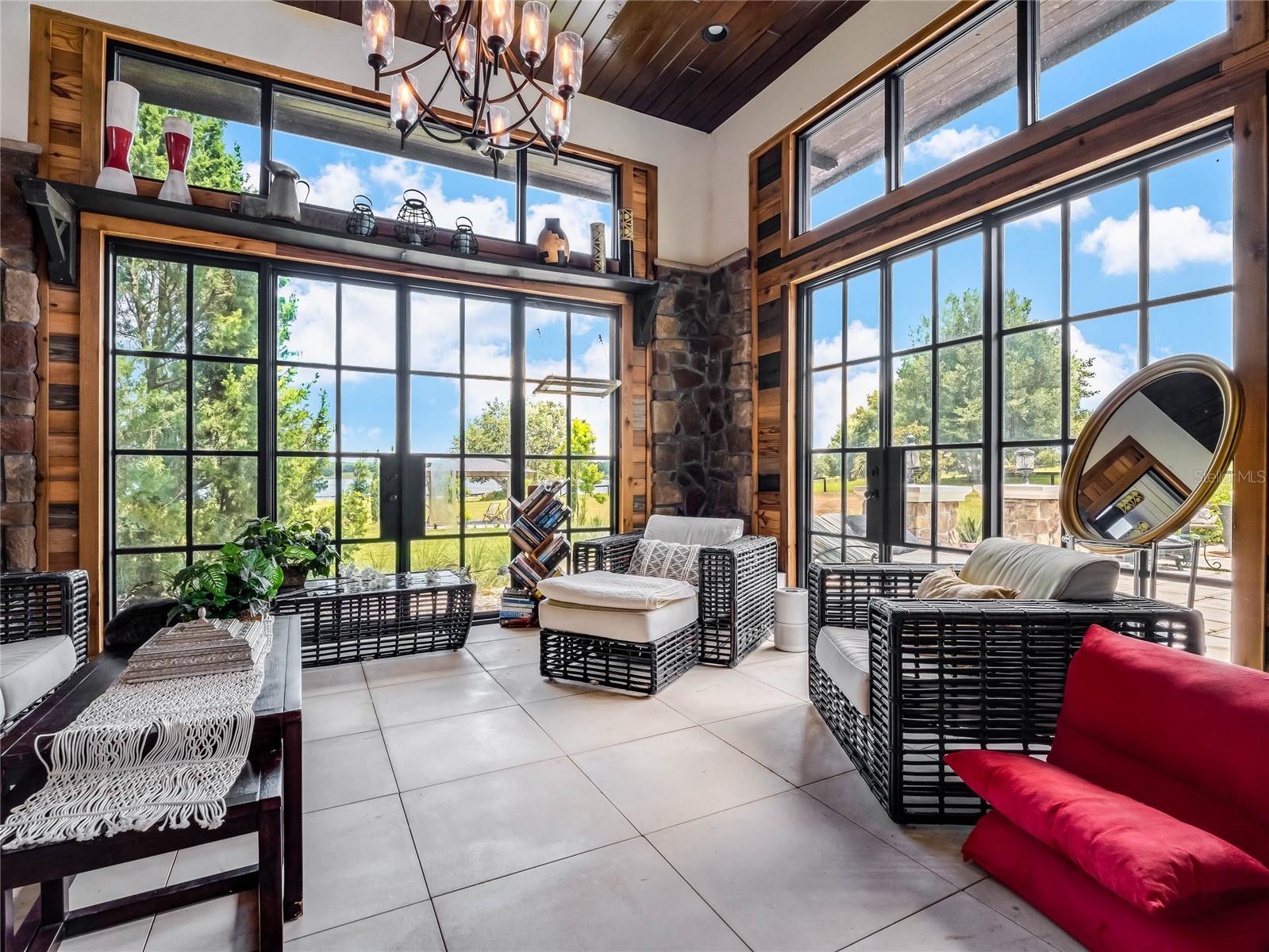 APSHAWA GROVES - Residential