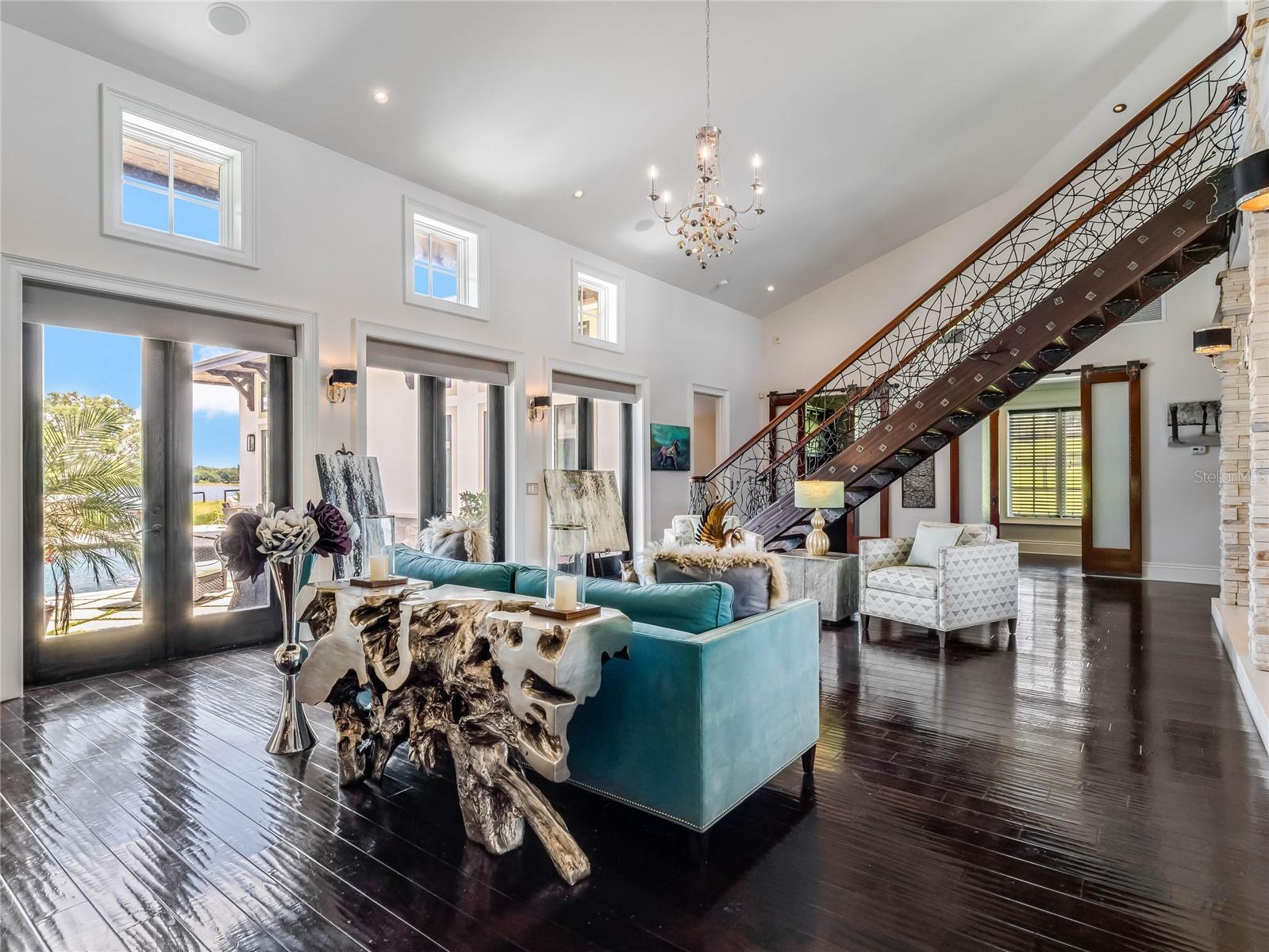 APSHAWA GROVES - Residential