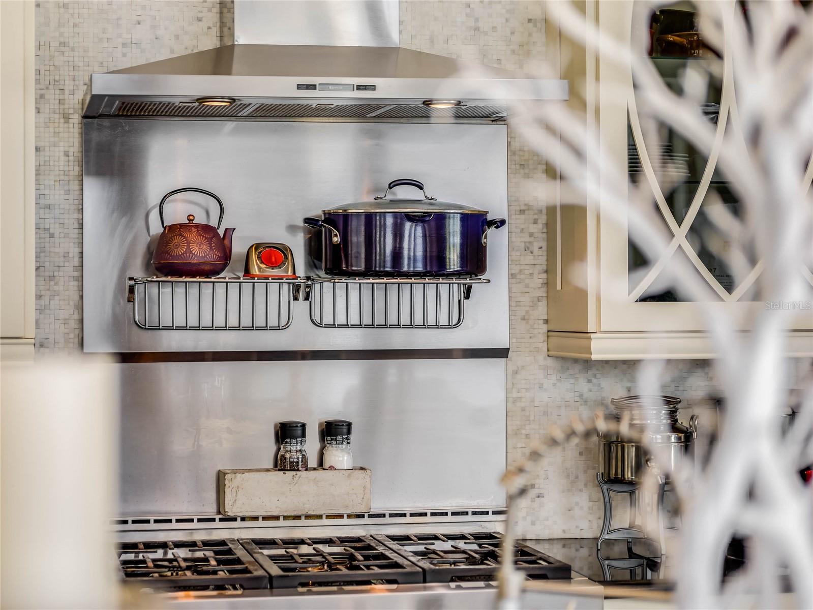 APSHAWA GROVES - Residential