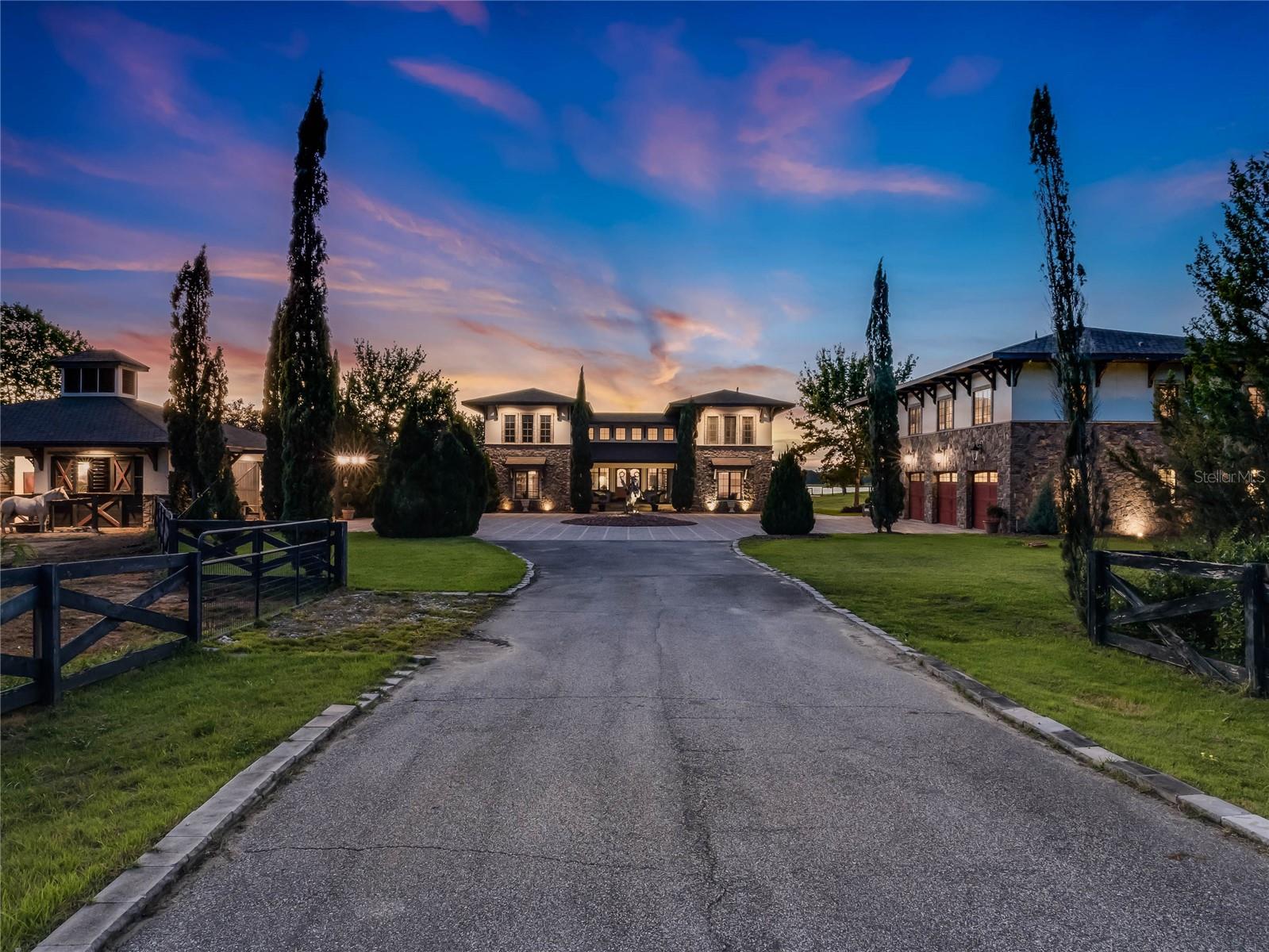 APSHAWA GROVES - Residential