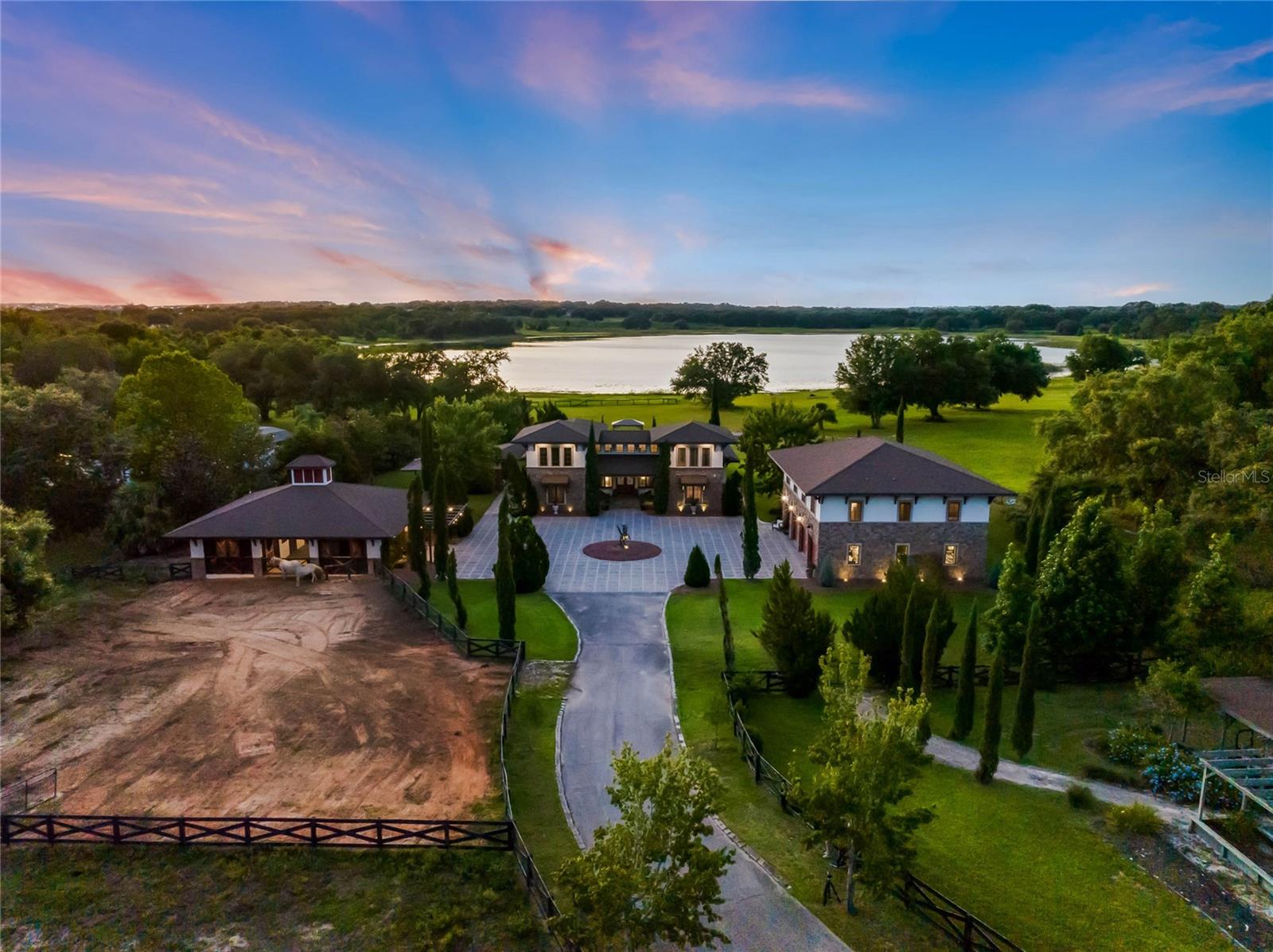 APSHAWA GROVES - Residential