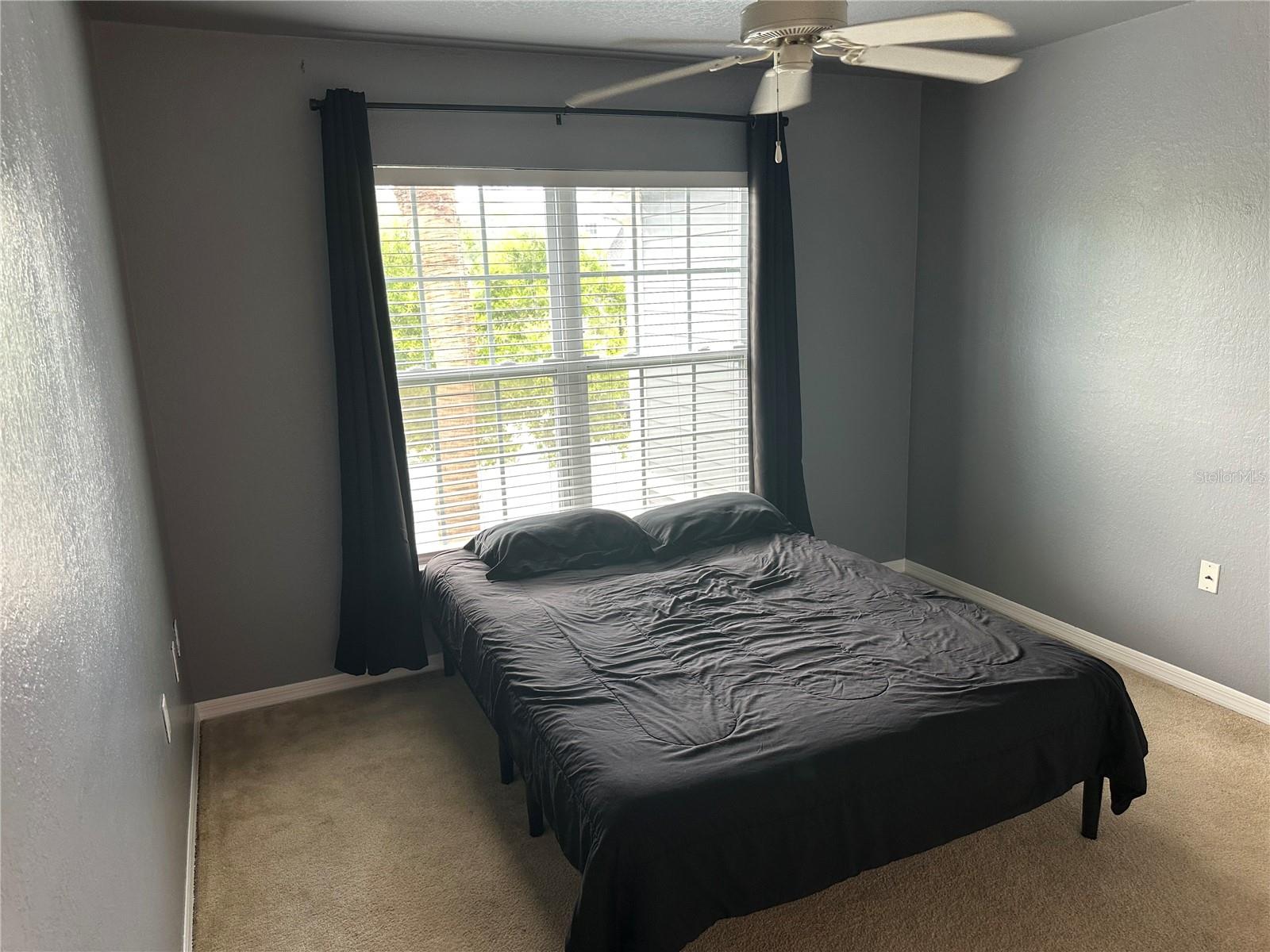 ADMIRALS WALK - Residential Lease
