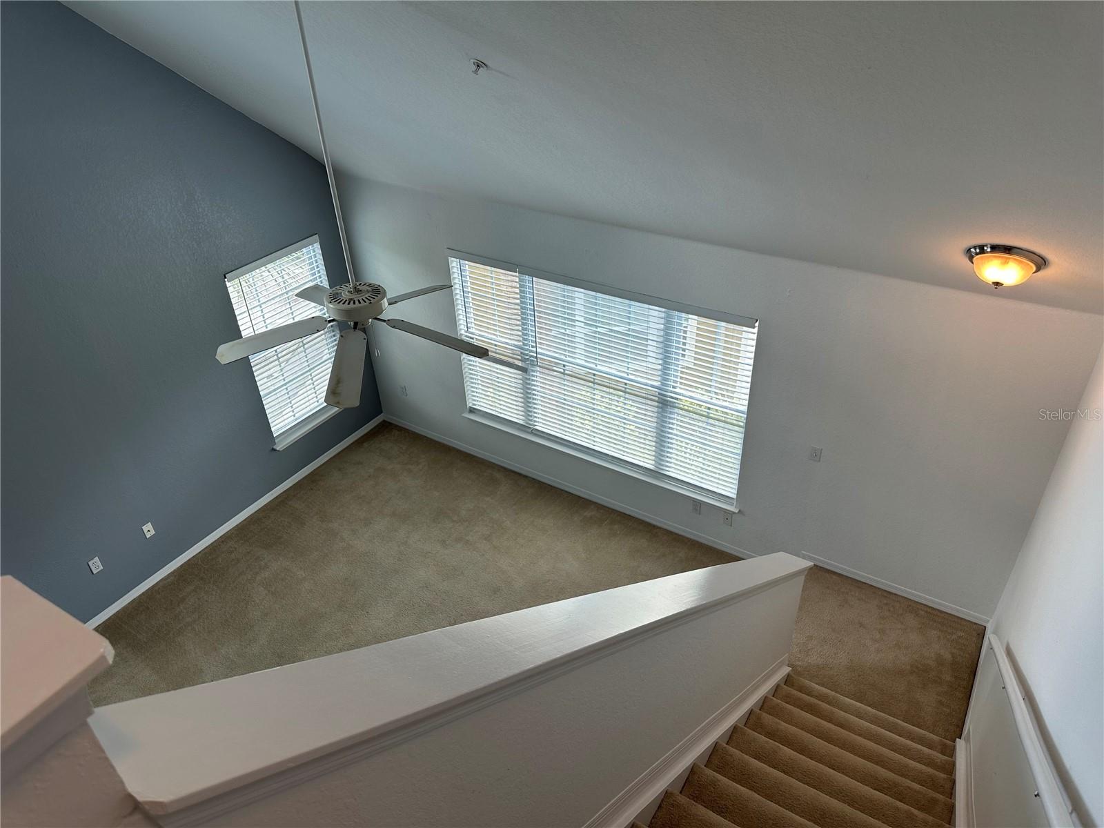 ADMIRALS WALK - Residential Lease