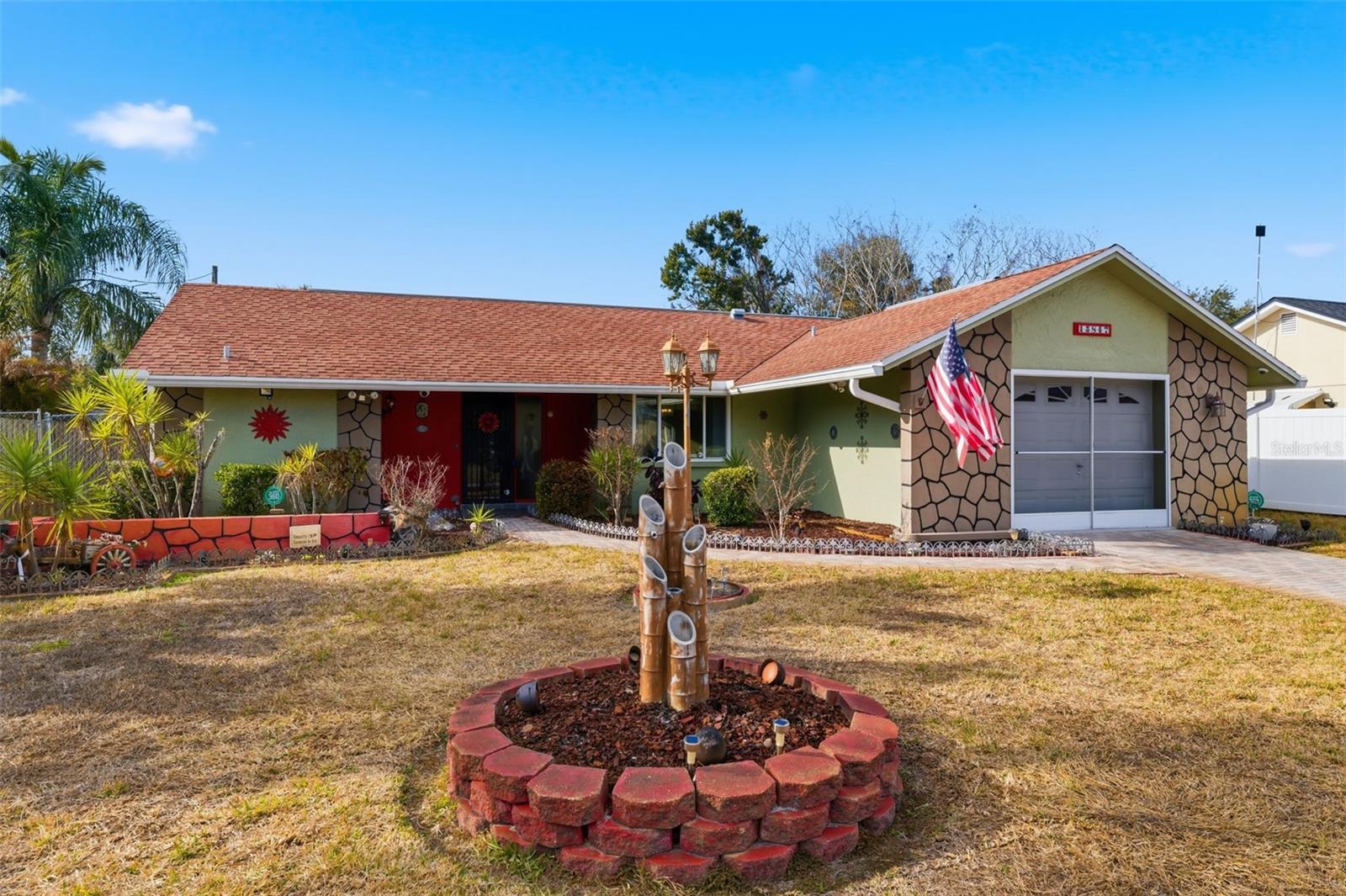 VIVA VILLAS - Residential