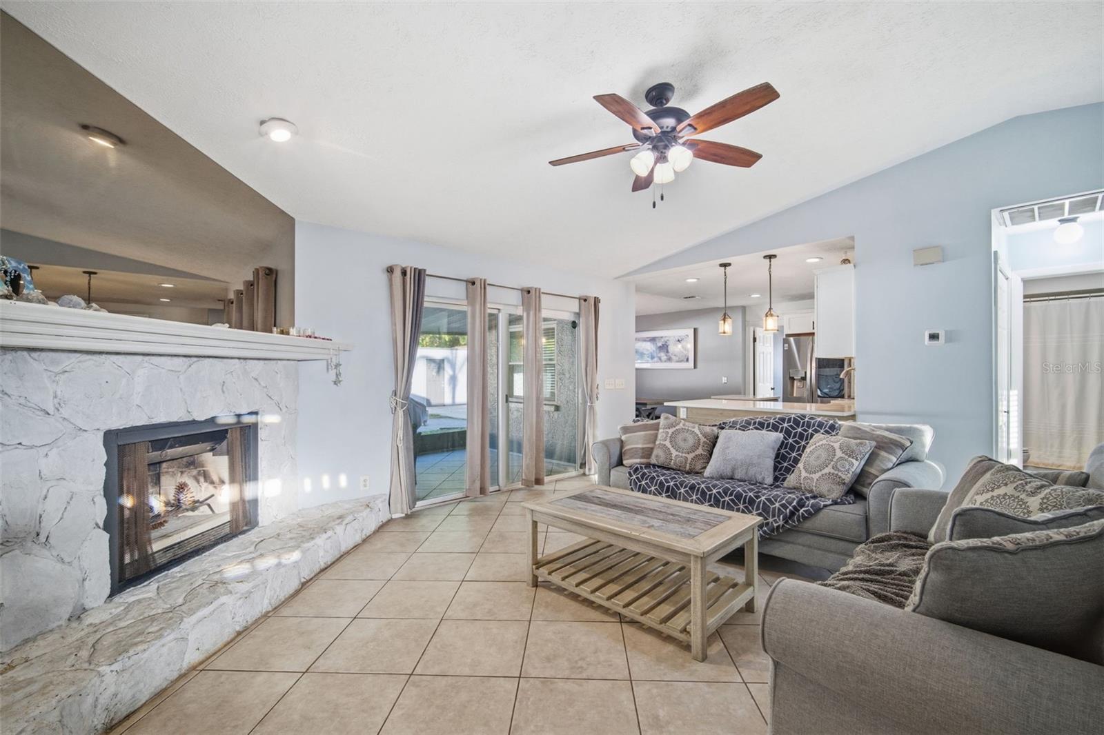 CAPITANO COVE - Residential