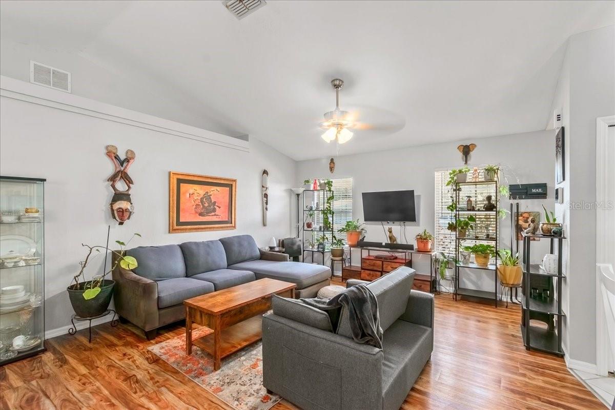 SILVER SPGS SHORES UN 26 - Residential