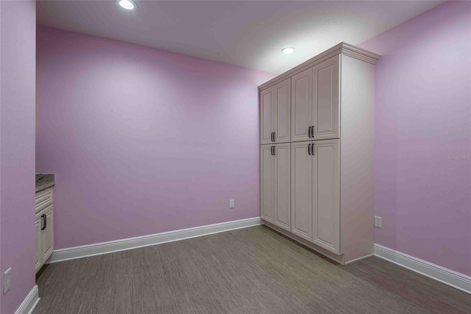 PRINCESS PARK 1 - Commercial Sale