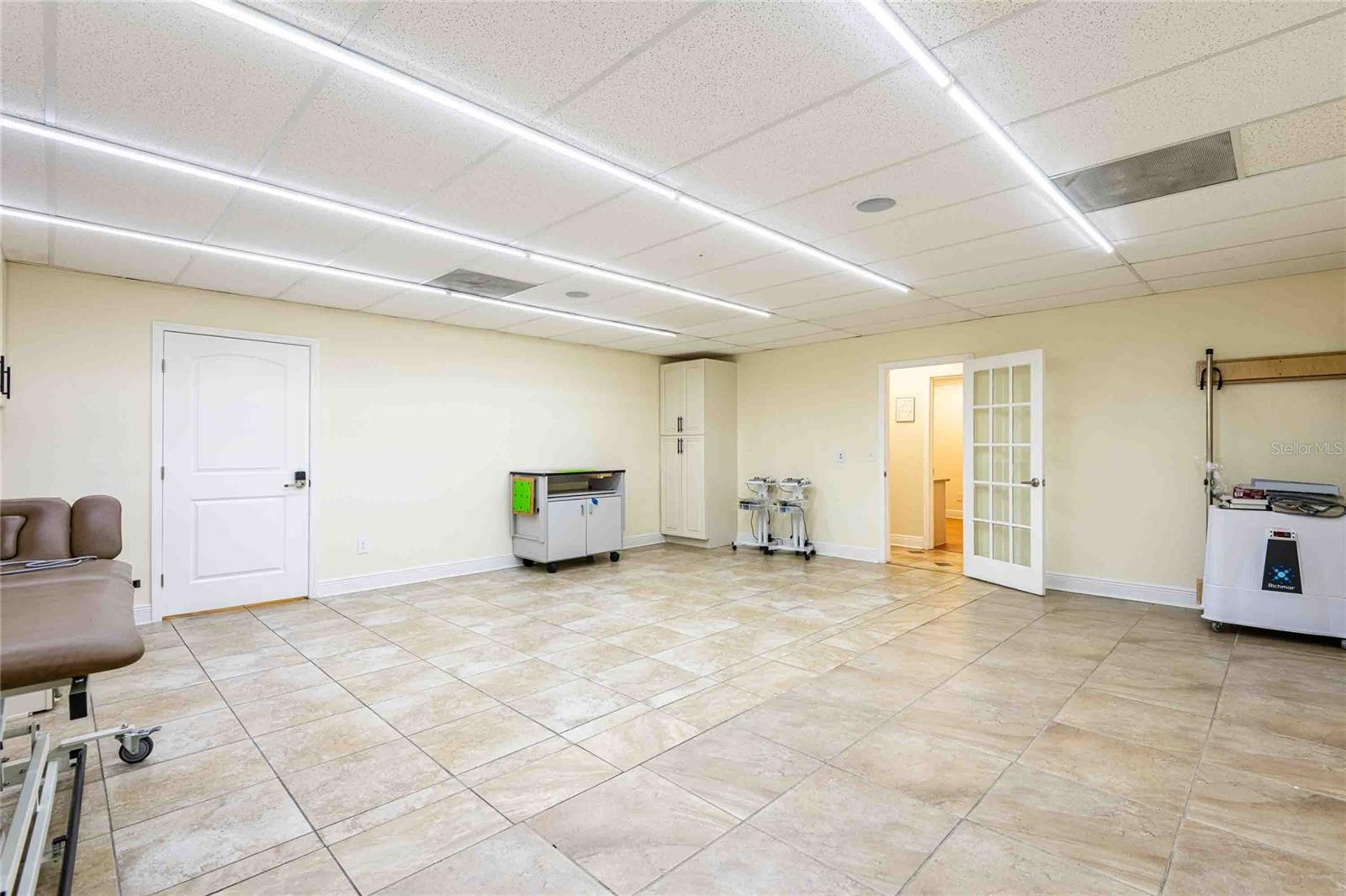 PRINCESS PARK 1 - Commercial Sale