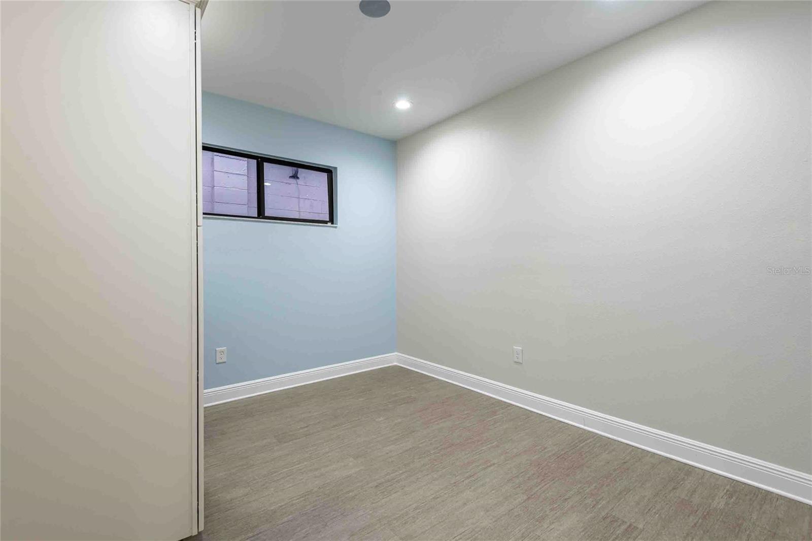 PRINCESS PARK 1 - Commercial Sale