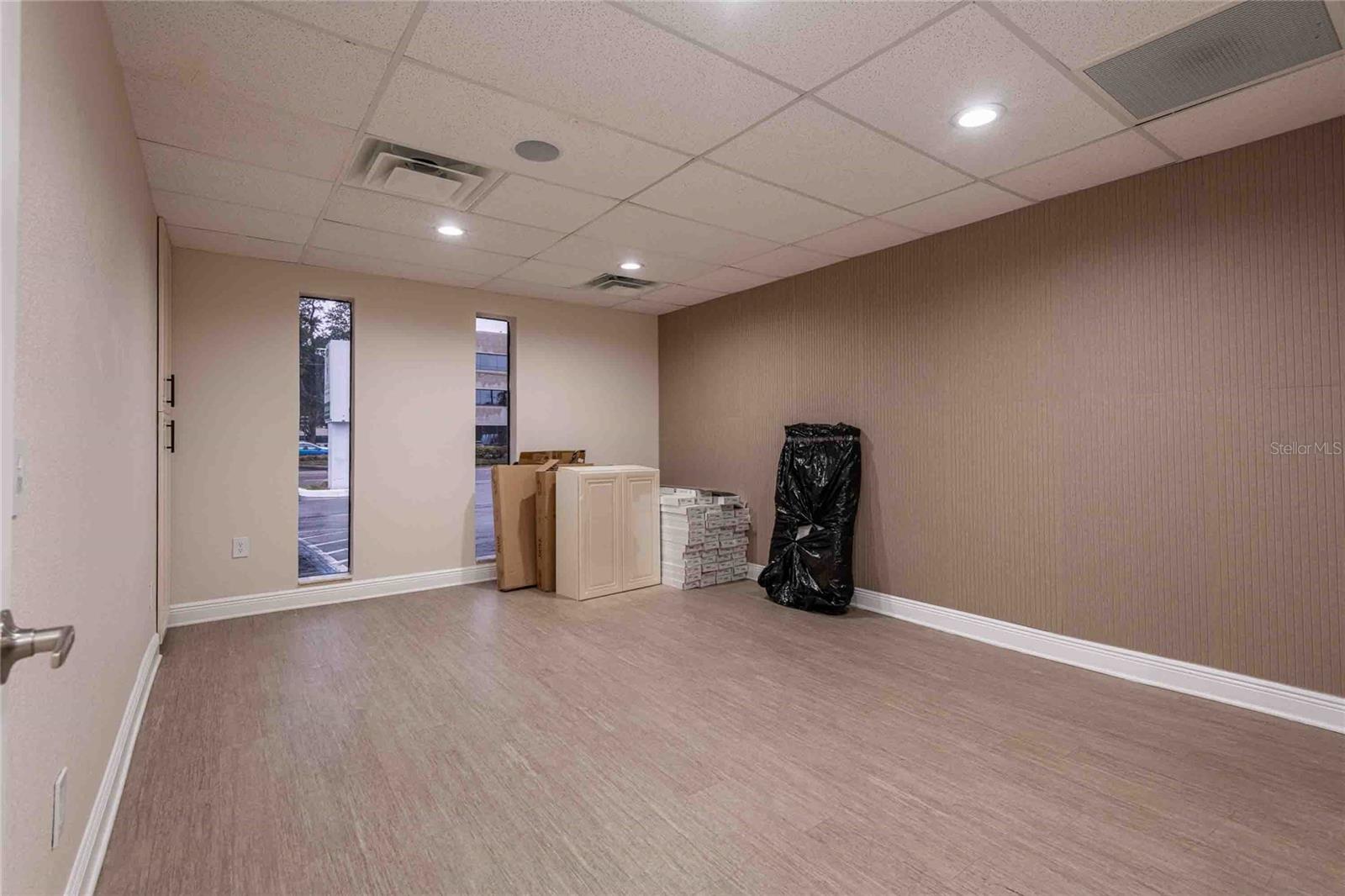 PRINCESS PARK 1 - Commercial Sale
