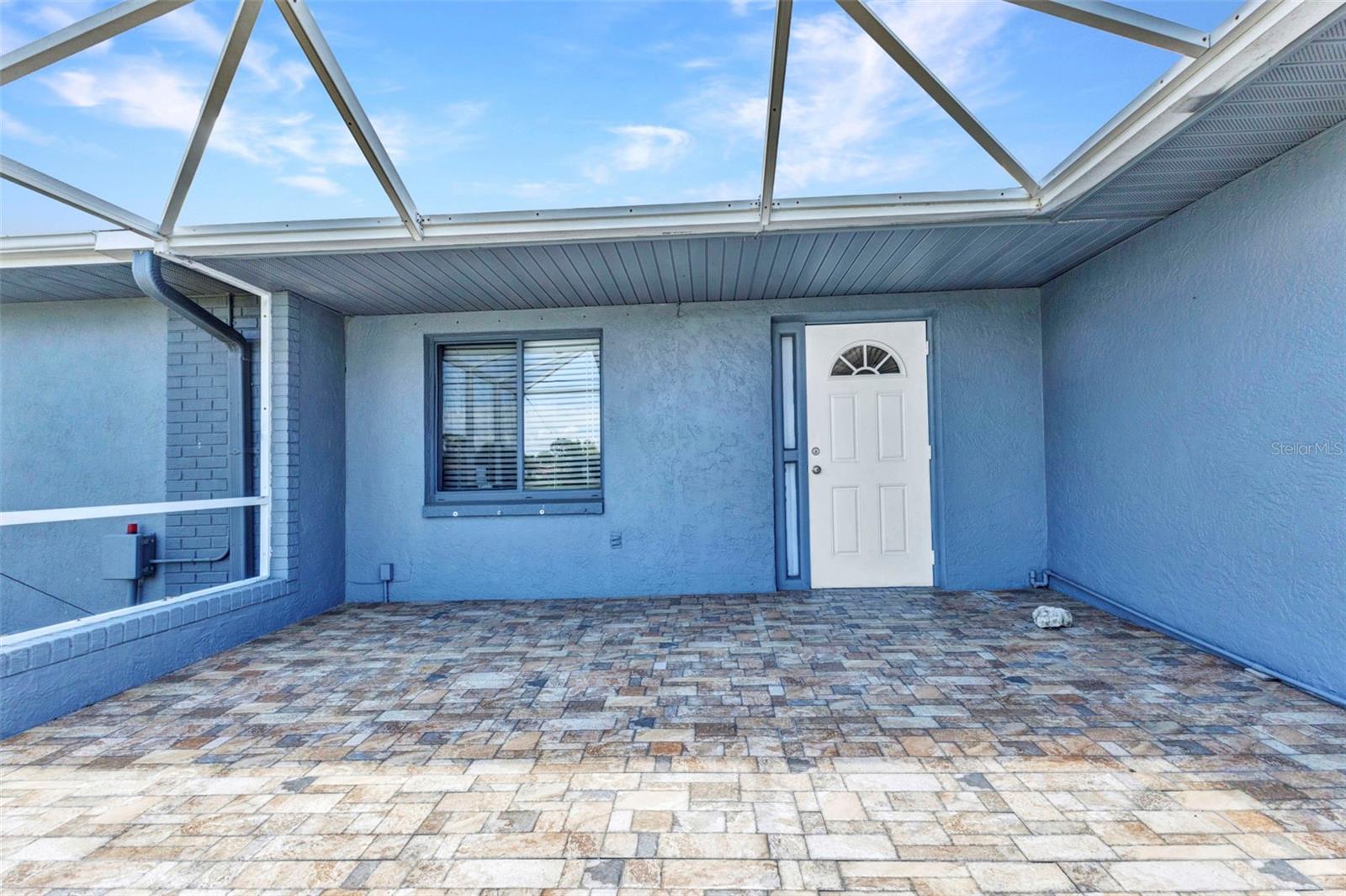 336 WATERSIDE STREET