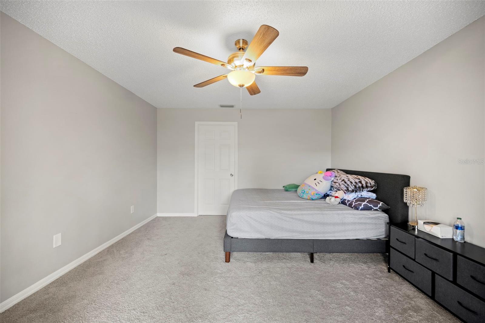 LEHIGH WOODS - Residential Lease