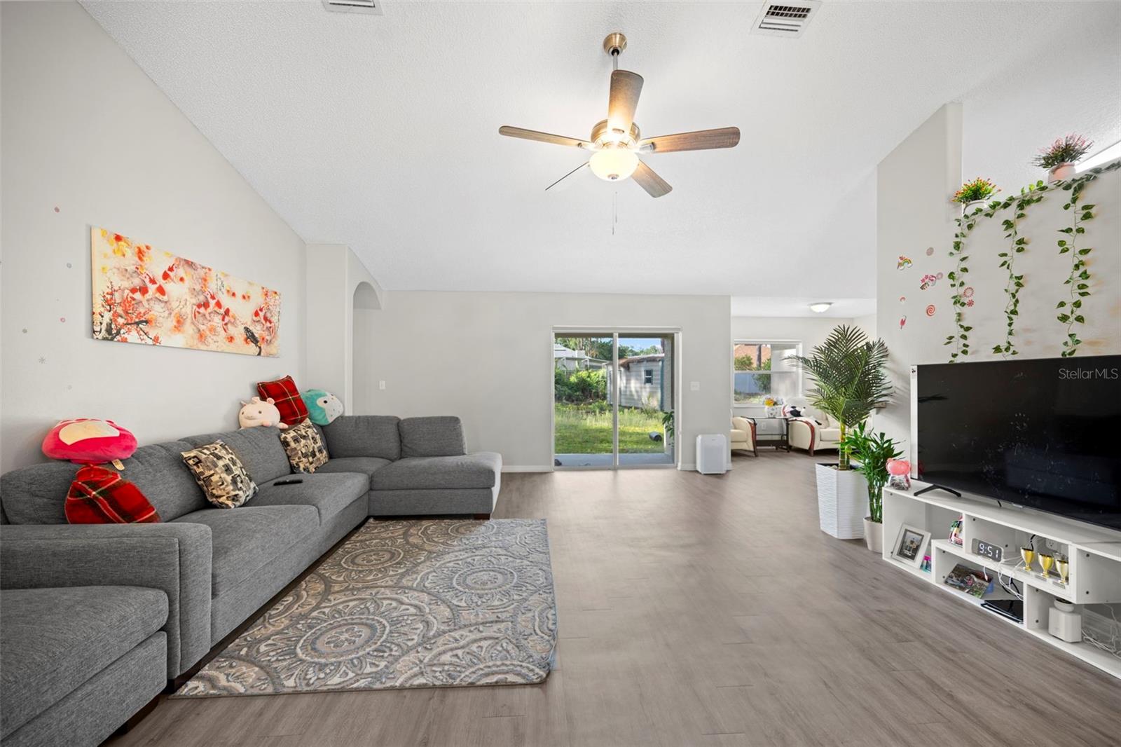 LEHIGH WOODS - Residential Lease