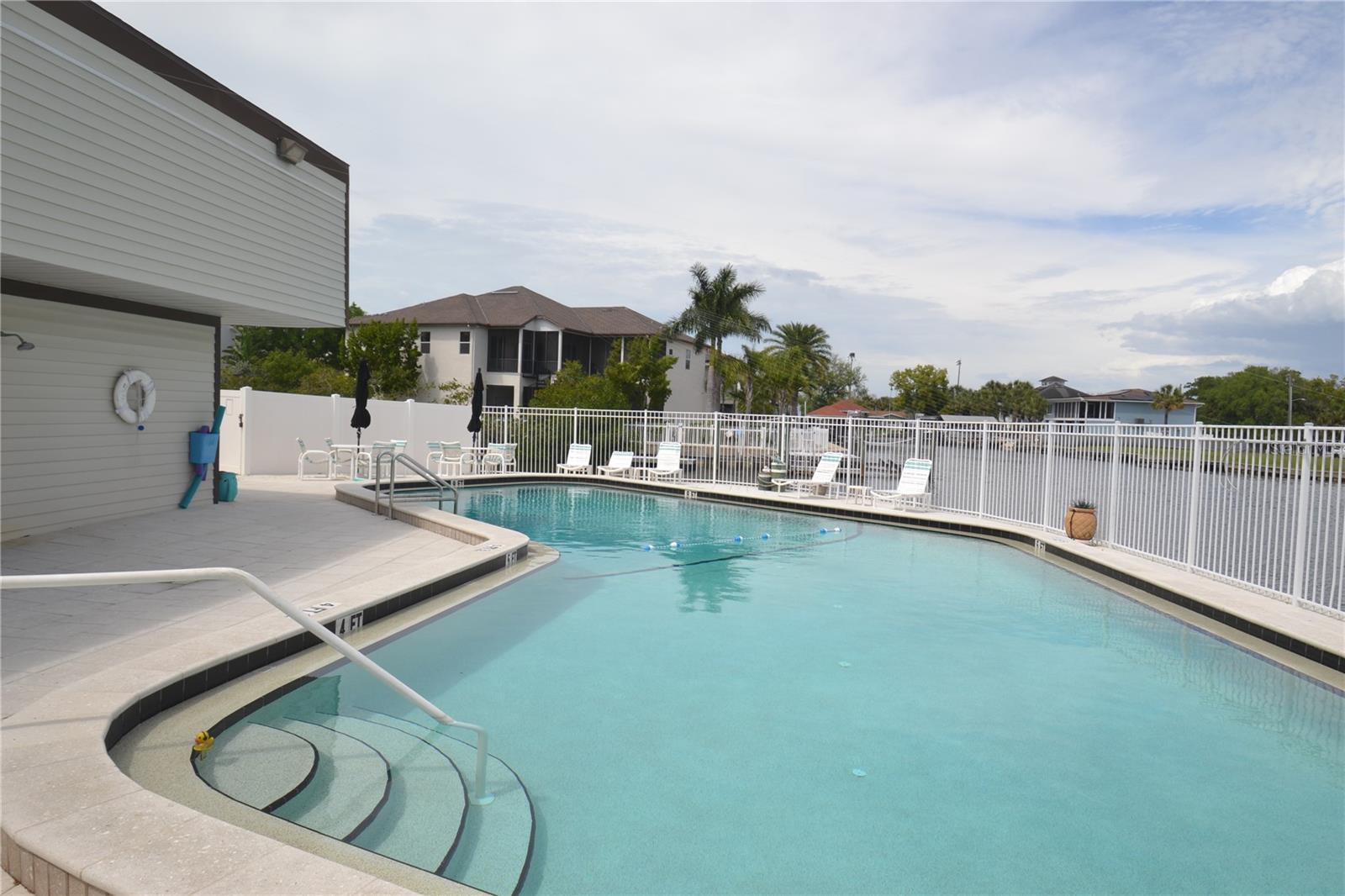 MOORINGS THE CONDO - Residential Lease