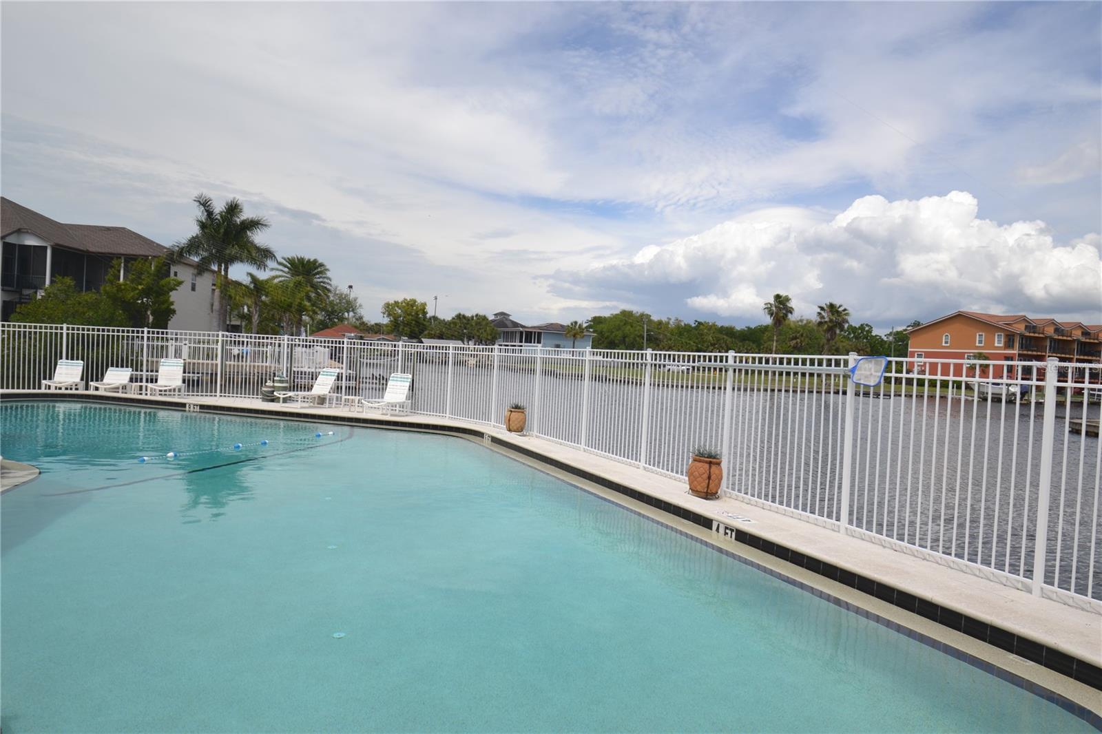 MOORINGS THE CONDO - Residential Lease