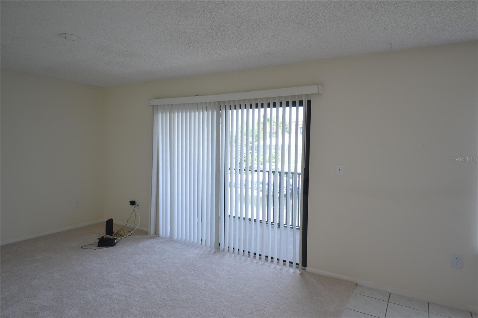 MOORINGS THE CONDO - Residential Lease