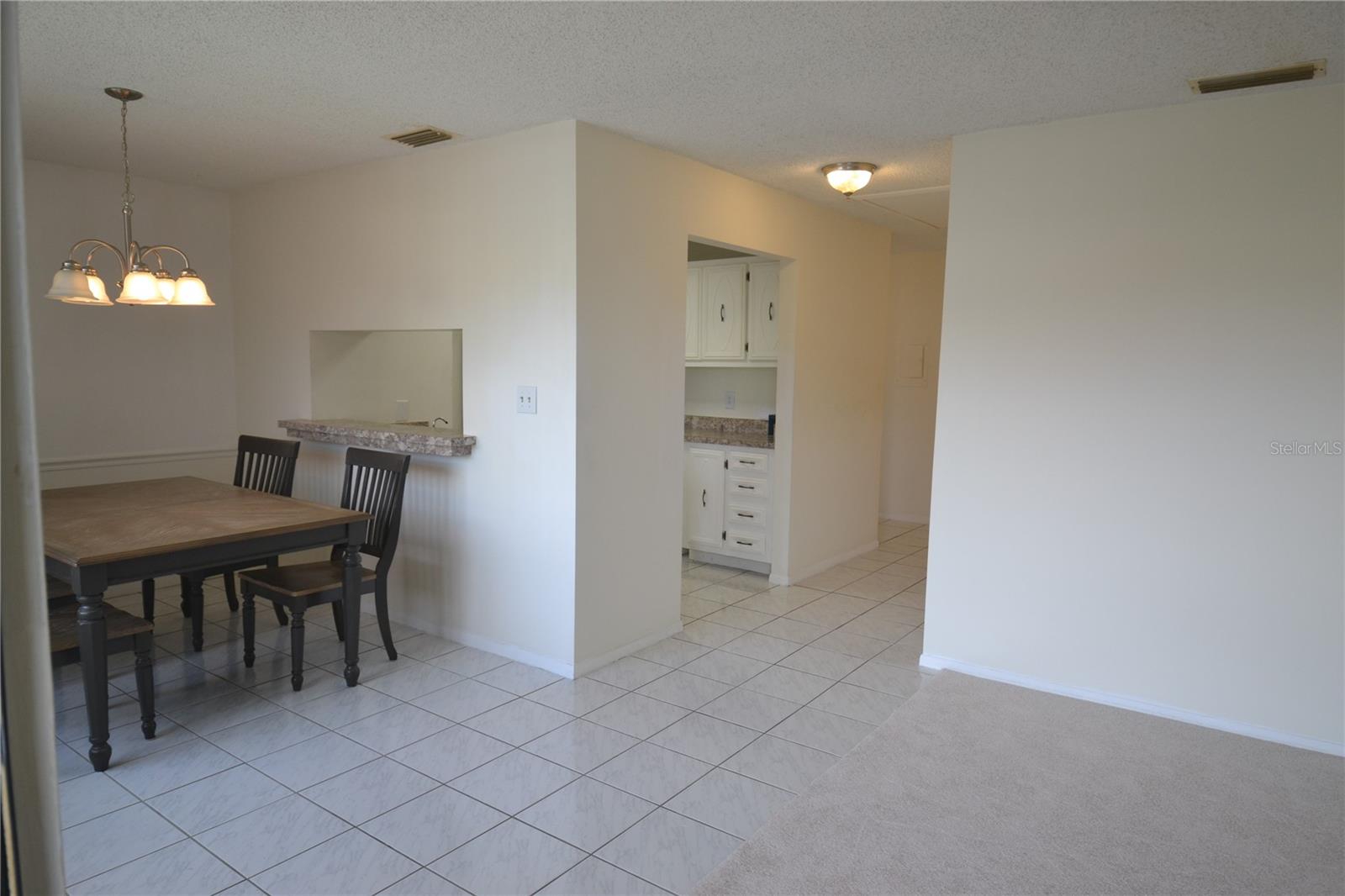 MOORINGS THE CONDO - Residential Lease