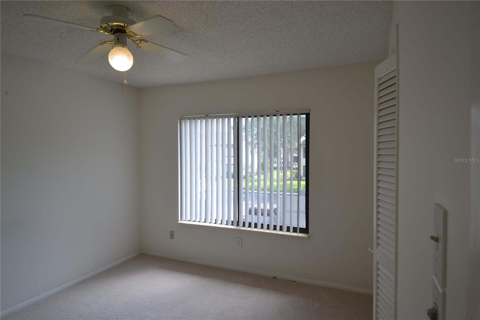 MOORINGS THE CONDO - Residential Lease