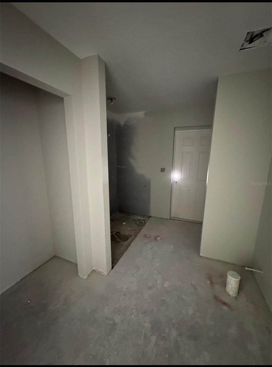 RAONBOW LAKES ESTATES - Residential