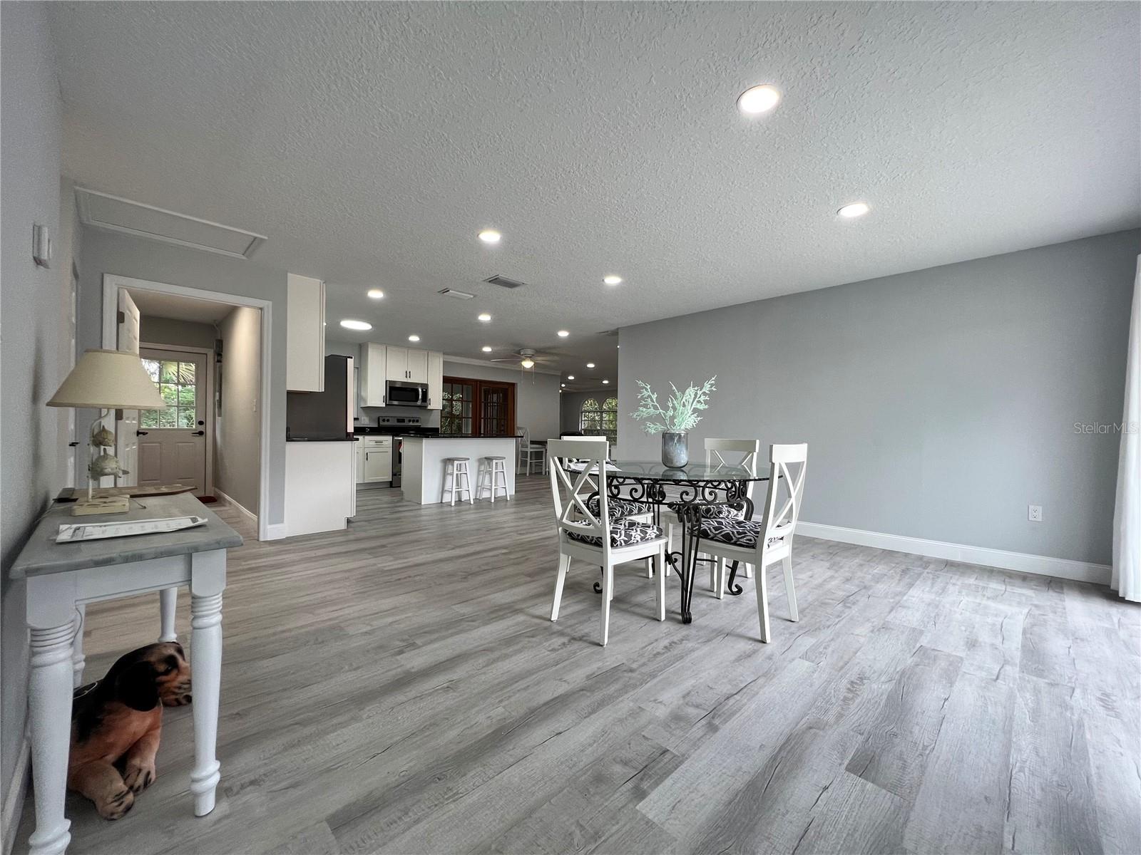 ROLLING ACRES ESTATES UNIT 02 - Residential