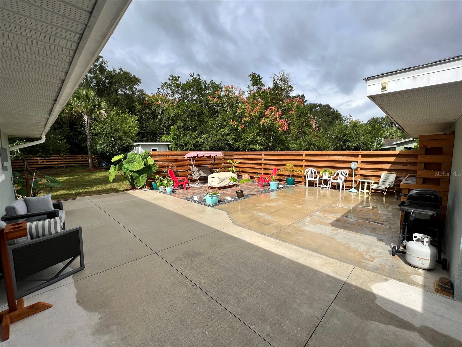 ROLLING ACRES ESTATES UNIT 02 - Residential