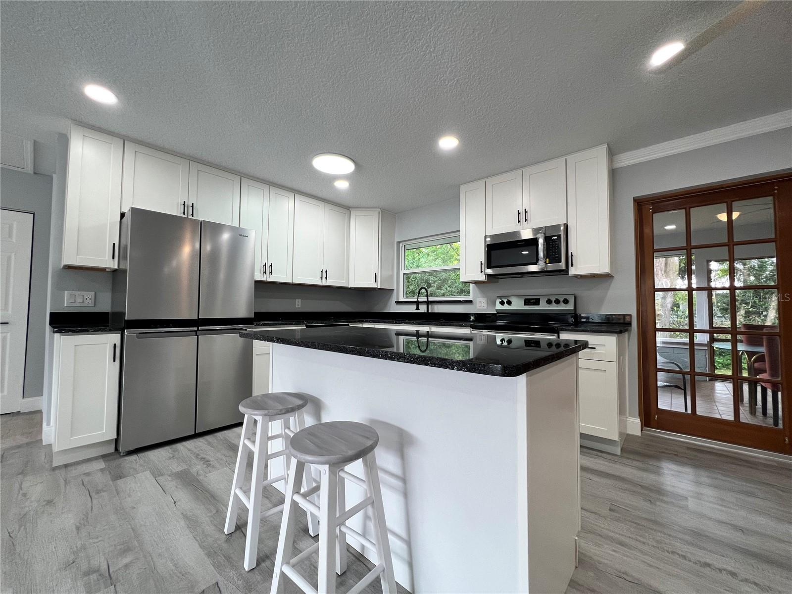 ROLLING ACRES ESTATES UNIT 02 - Residential