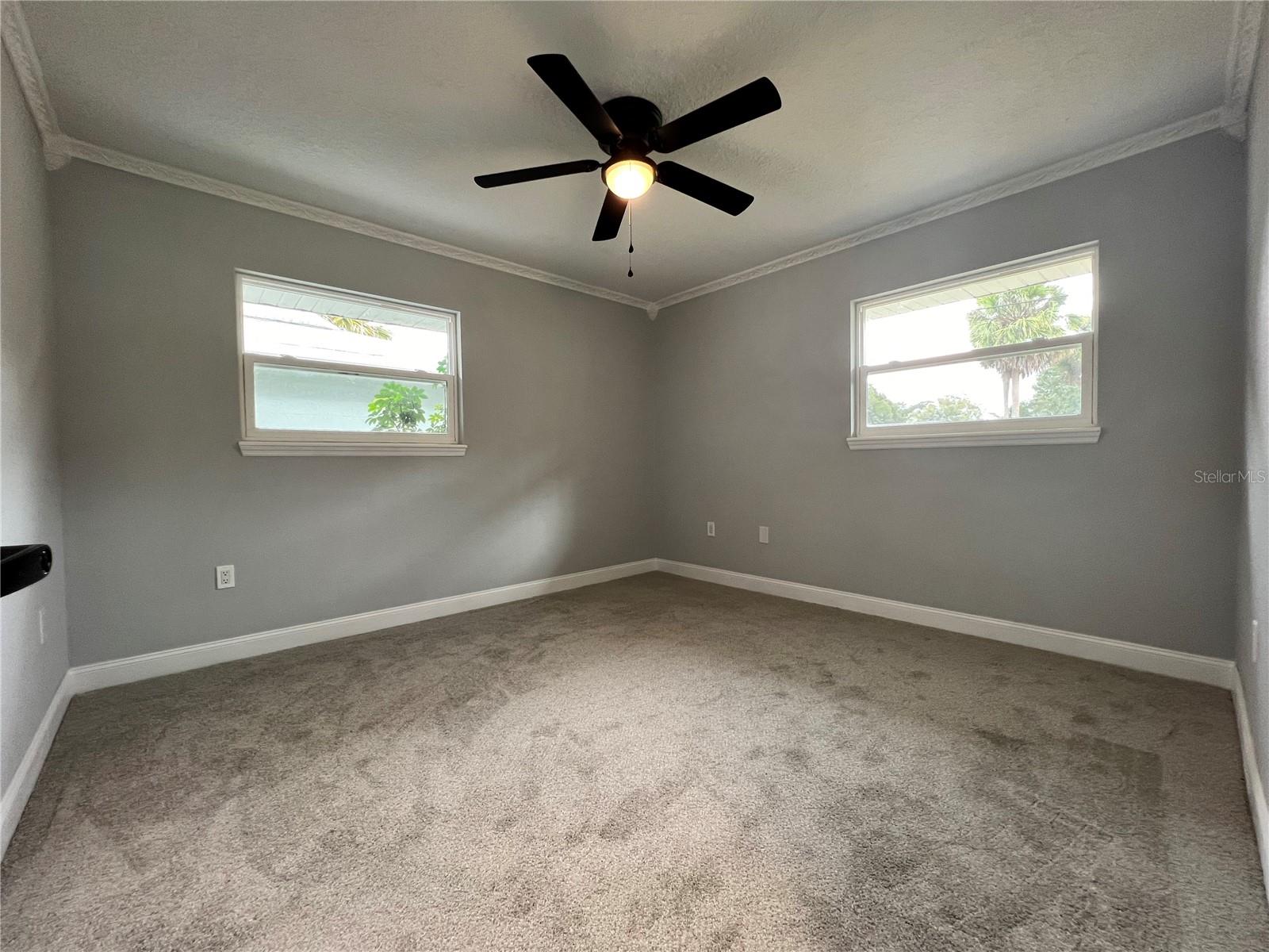 ROLLING ACRES ESTATES UNIT 02 - Residential