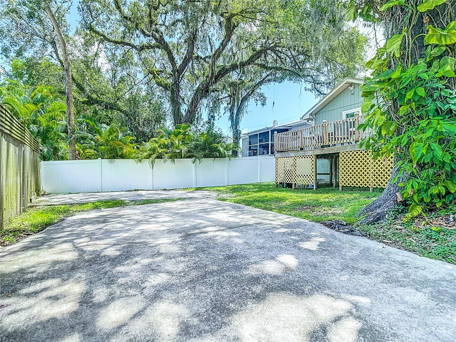 RIVERBEND SUB - Residential