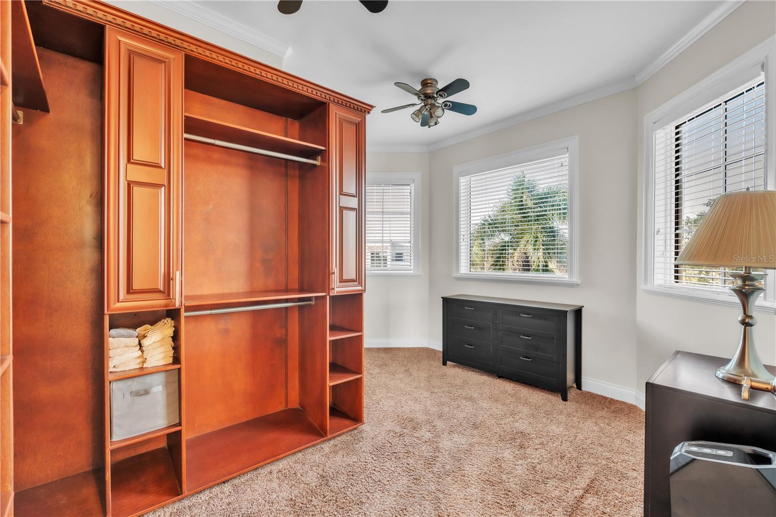 SOUTH CSWY ISLE 3RD ADD - Residential Lease