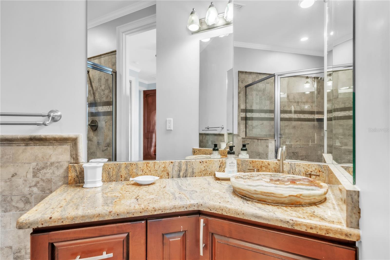 SOUTH CSWY ISLE 3RD ADD - Residential Lease