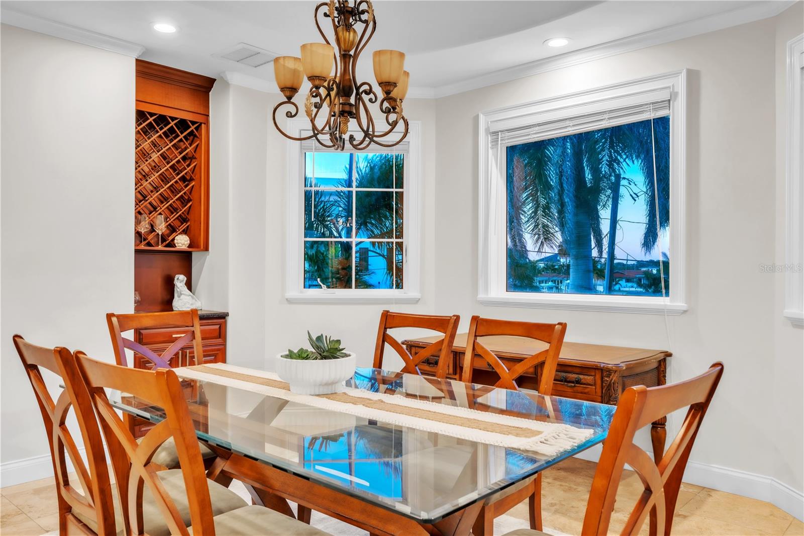 SOUTH CSWY ISLE 3RD ADD - Residential Lease