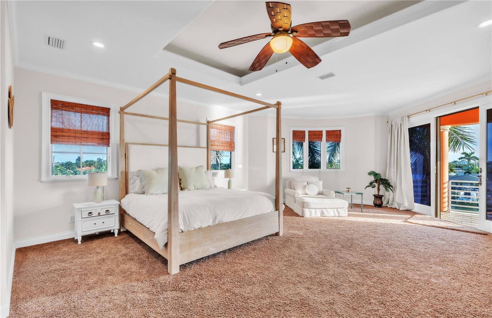 SOUTH CSWY ISLE 3RD ADD - Residential Lease