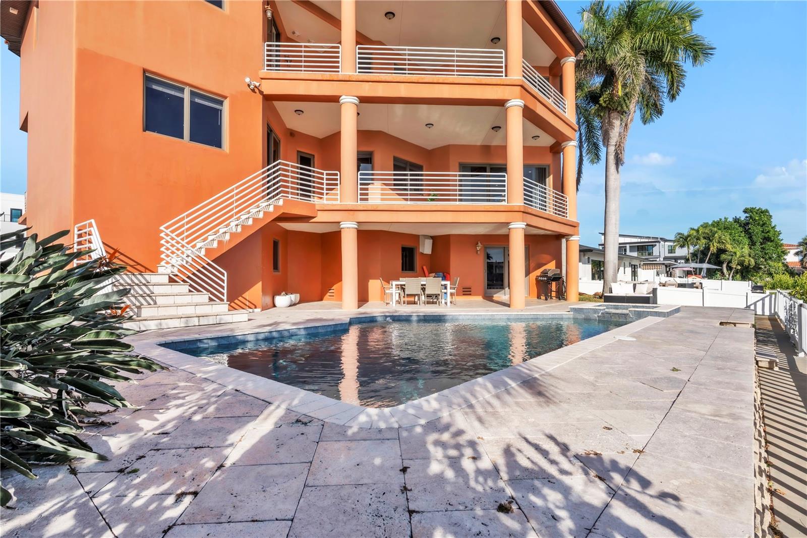 SOUTH CSWY ISLE 3RD ADD - Residential Lease