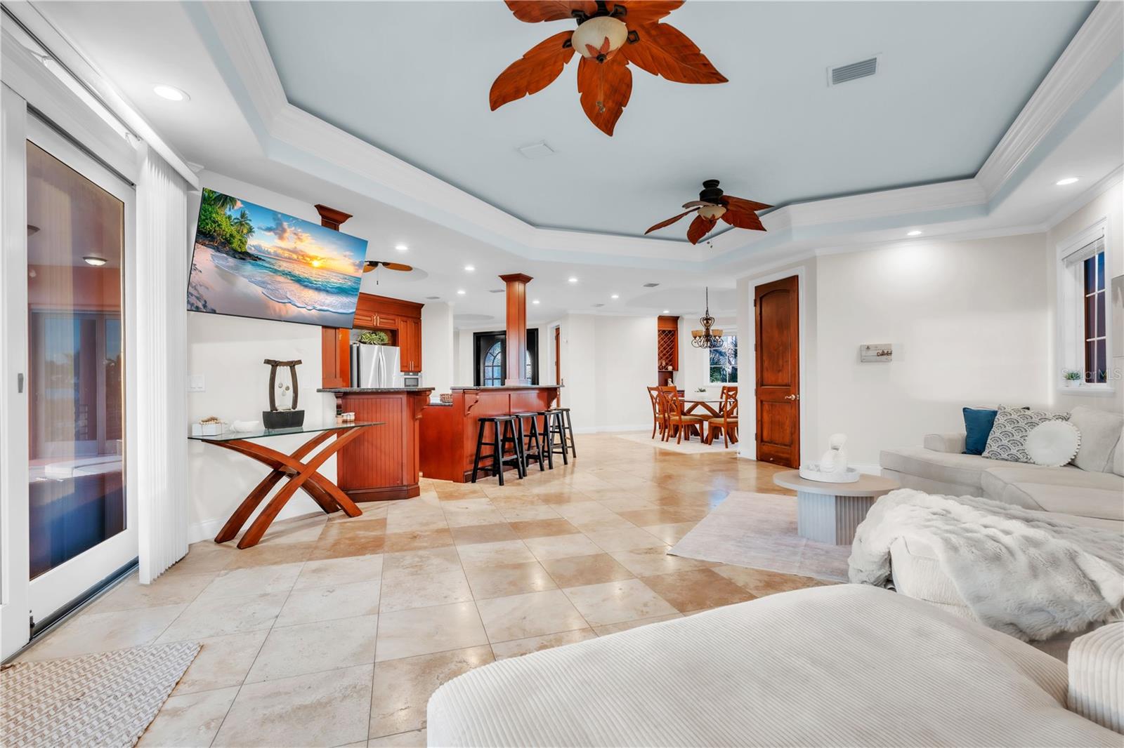 SOUTH CSWY ISLE 3RD ADD - Residential Lease