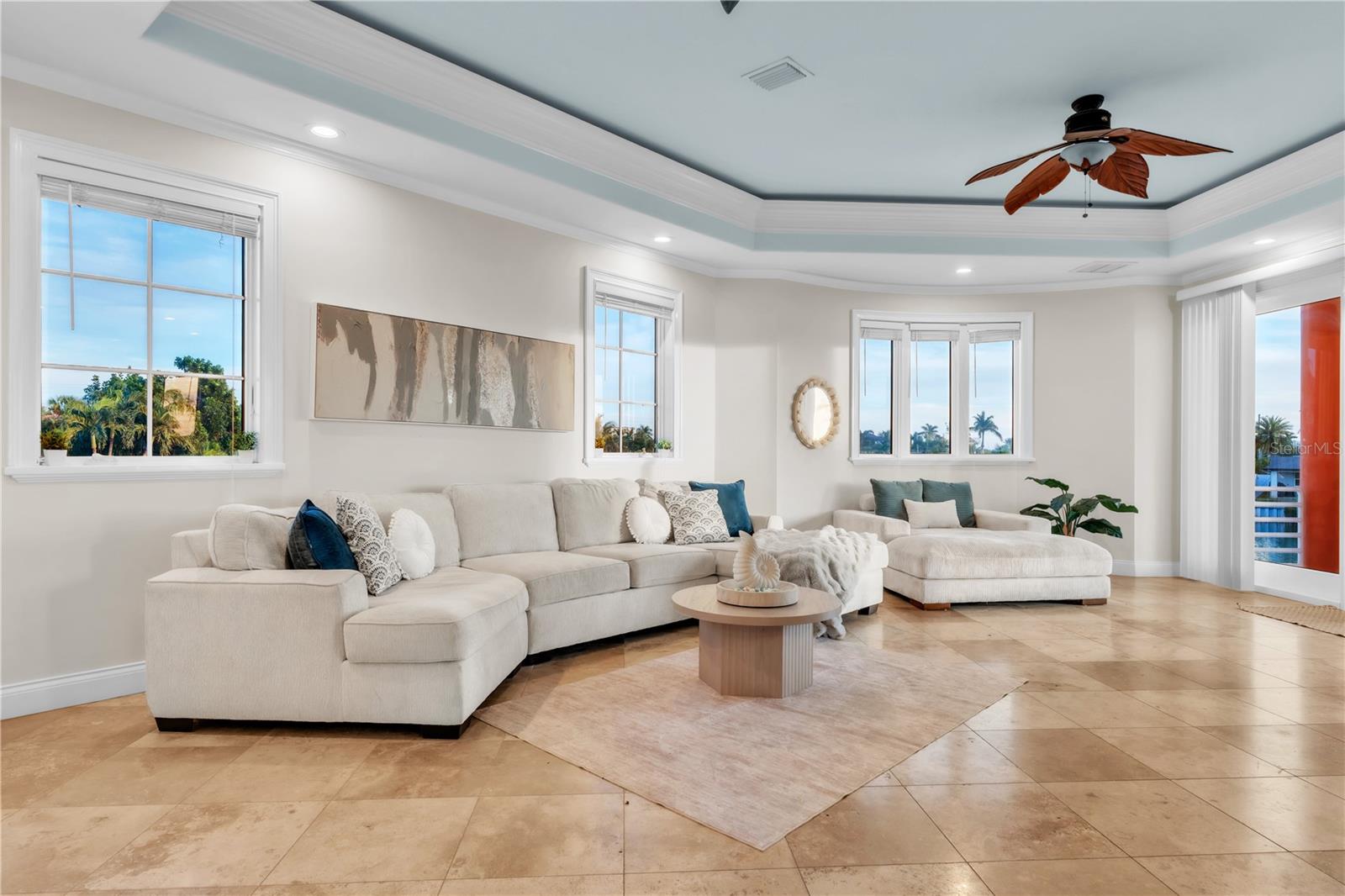 SOUTH CSWY ISLE 3RD ADD - Residential Lease