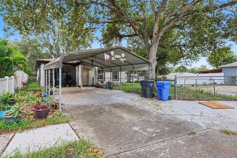 Photo of 1506 Fish Fin Court, Tampa, FL 33619 (MLS # TB8544232)