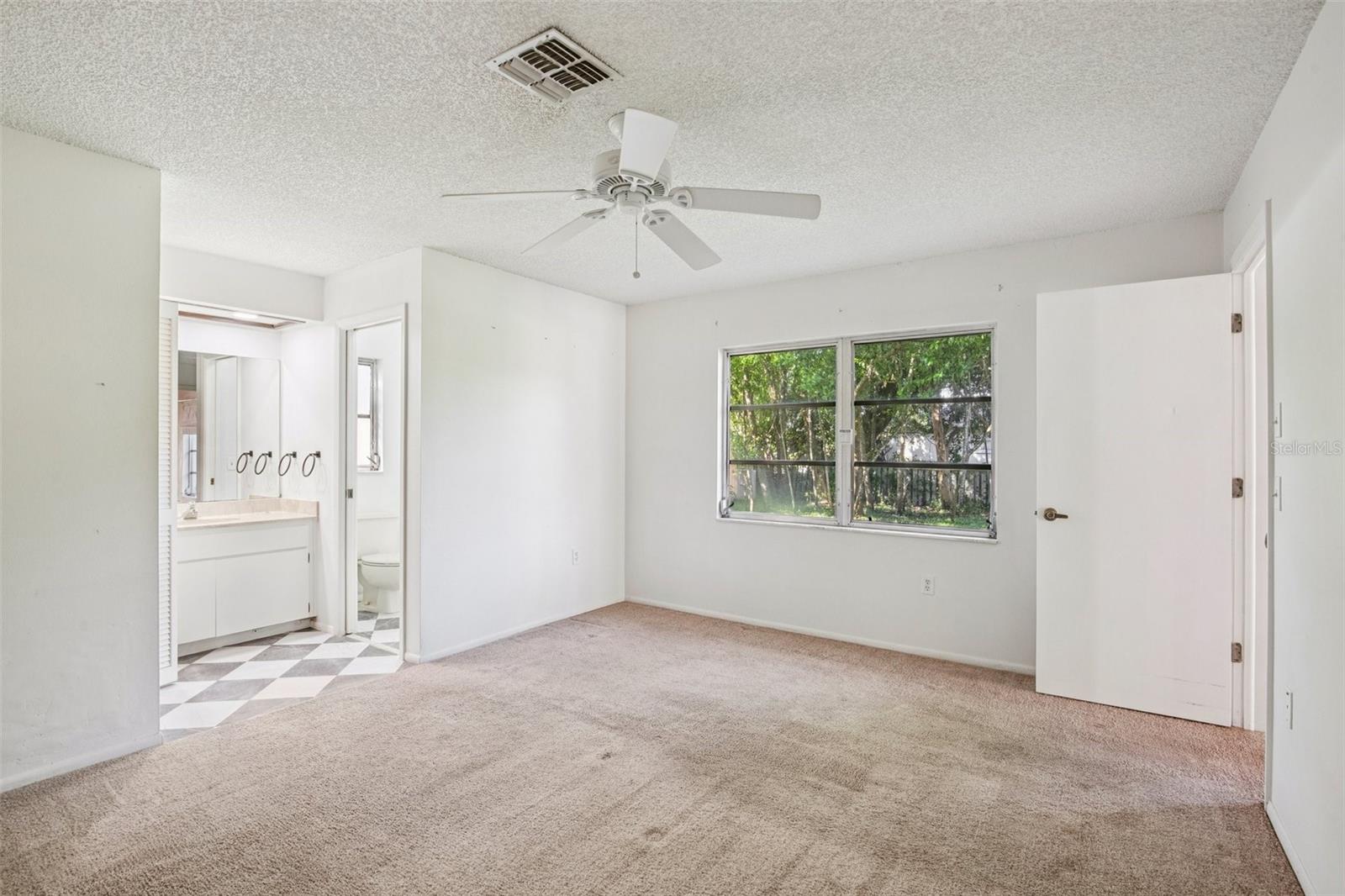 TIMBER OAKS - Residential