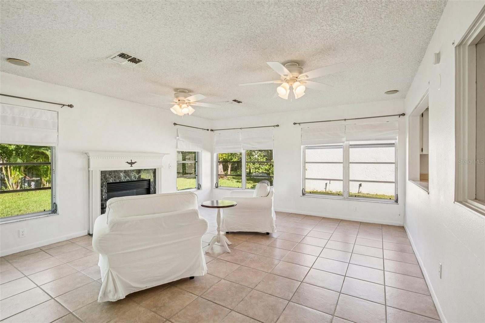 TIMBER OAKS - Residential